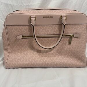NWT ~ Michael Kors Large Logo Weekender Bag